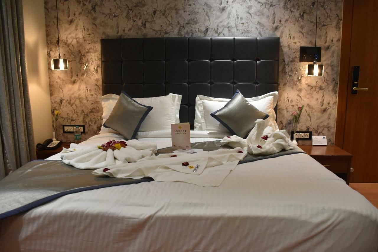 Cennet The Boutique Hotel Prayagraj Exterior photo