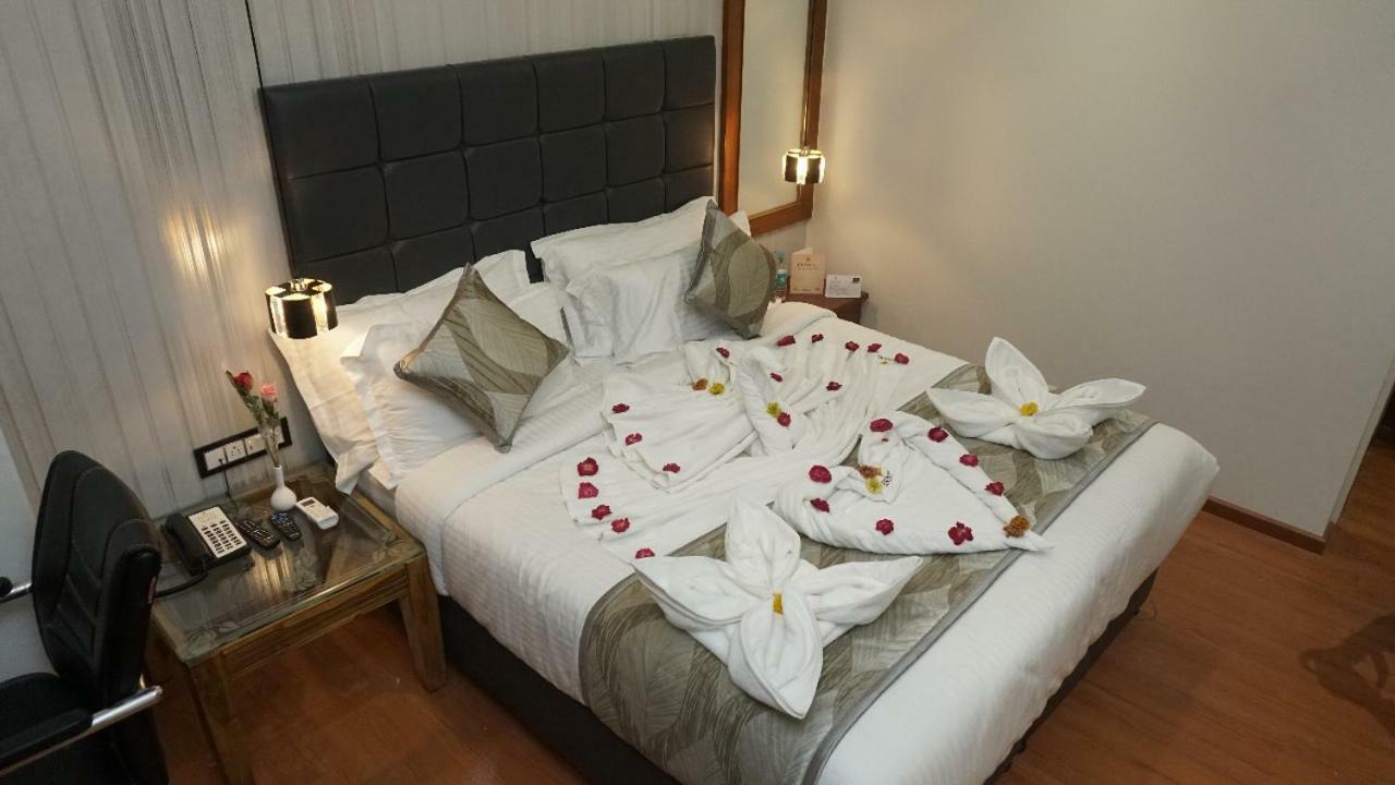 Cennet The Boutique Hotel Prayagraj Exterior photo