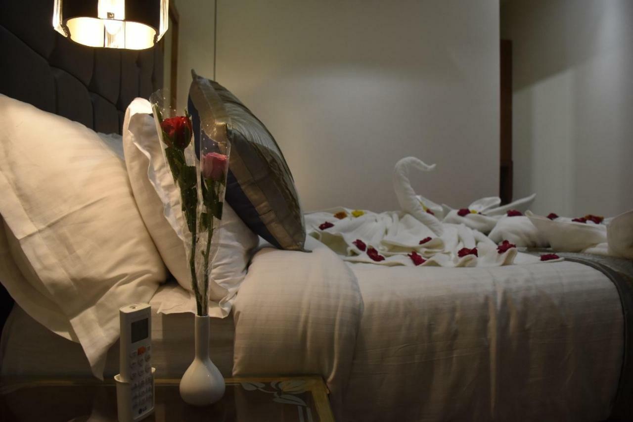 Cennet The Boutique Hotel Prayagraj Exterior photo