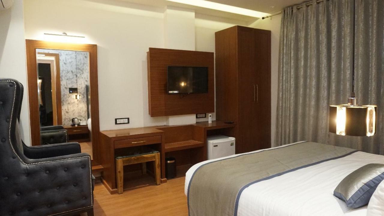 Cennet The Boutique Hotel Prayagraj Exterior photo